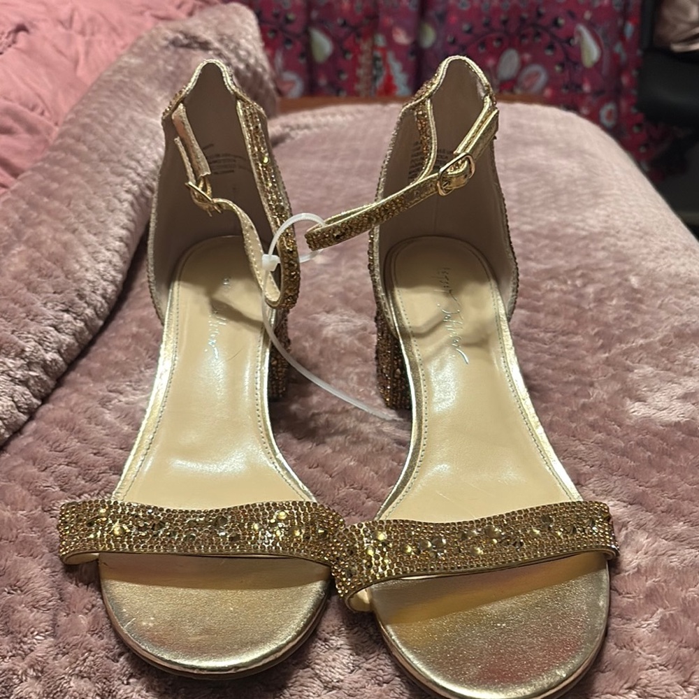 Betsey Johnson Mari Chunky Heel Sandals Gold Rhinestone size 11